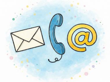 Grafisk billede med telefonrør, konvelut og @